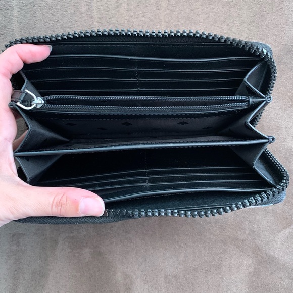 Kate Spade Wallet - Picture 3 of 3